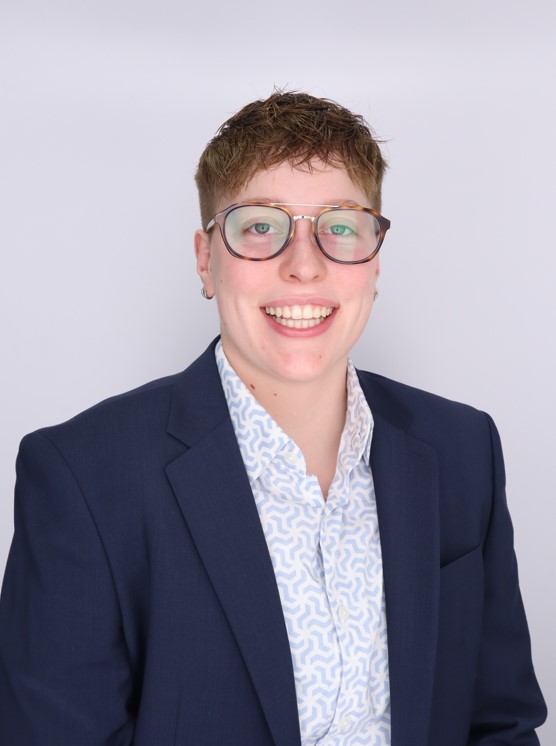 jules fifer headshot